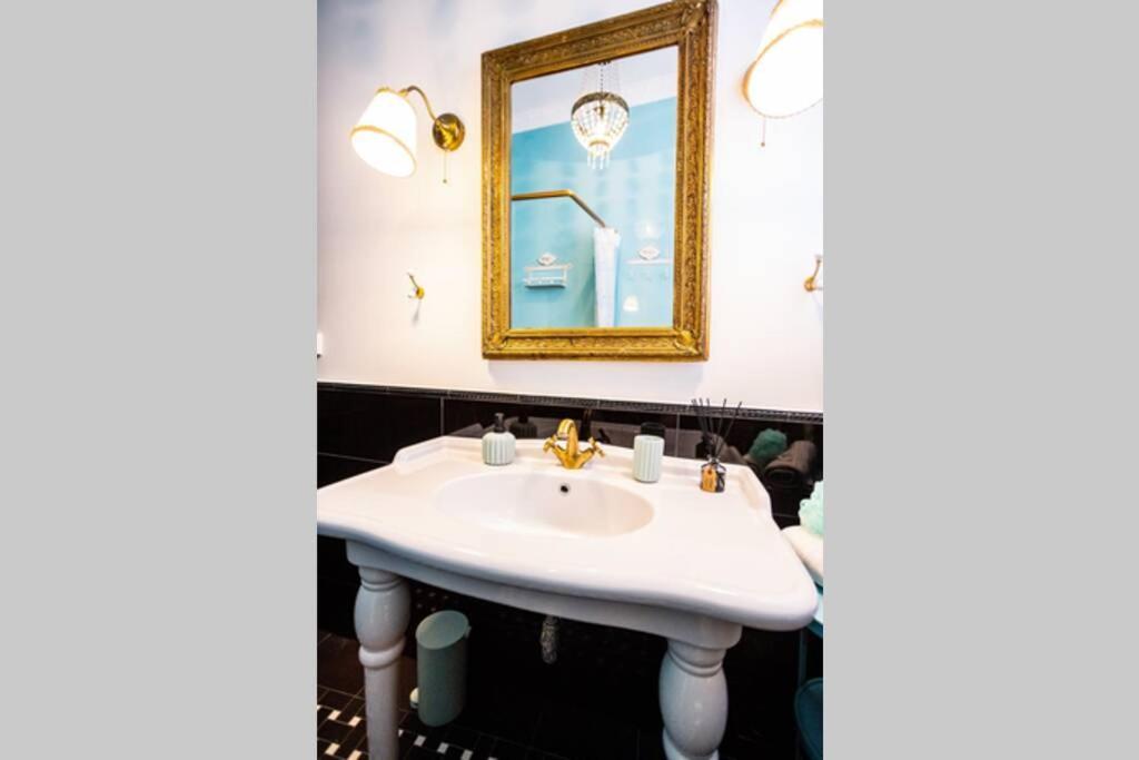 Luxurious Apartment Bella Lux In City Center With Free Parking Included! Сплит Экстерьер фото
